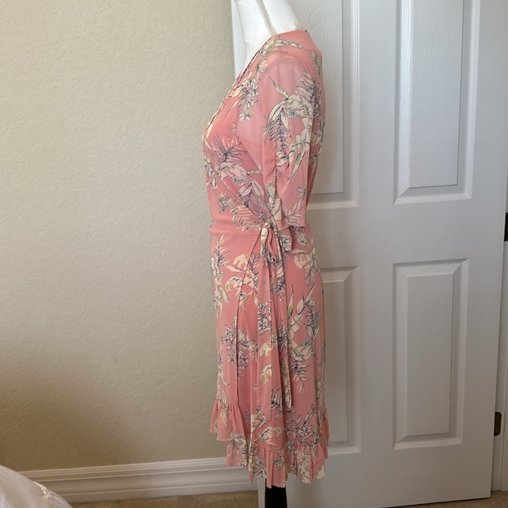 NWT Sanctuary pink floral wrap dress - Picture 6 of 10